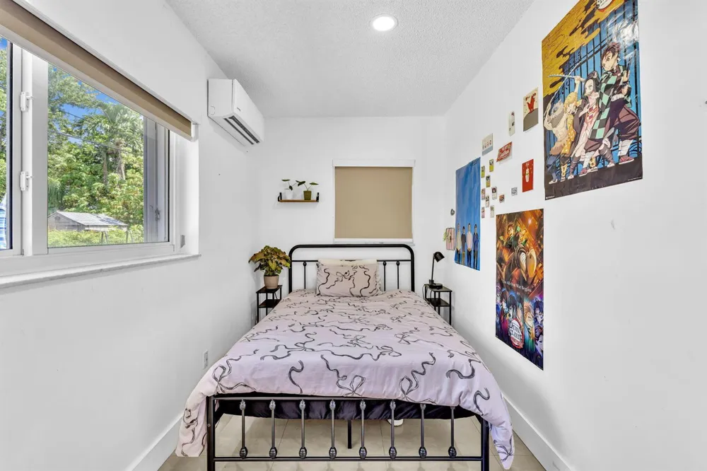 721 FAIRWAY DRIVE Plantation, FL 33317