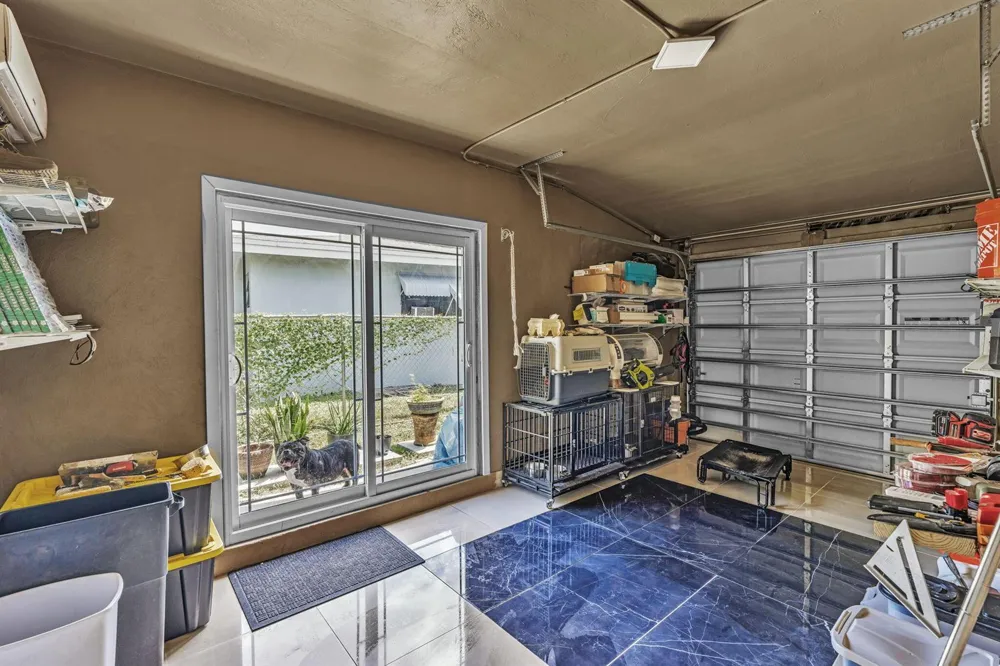 721 FAIRWAY DRIVE Plantation, FL 33317
