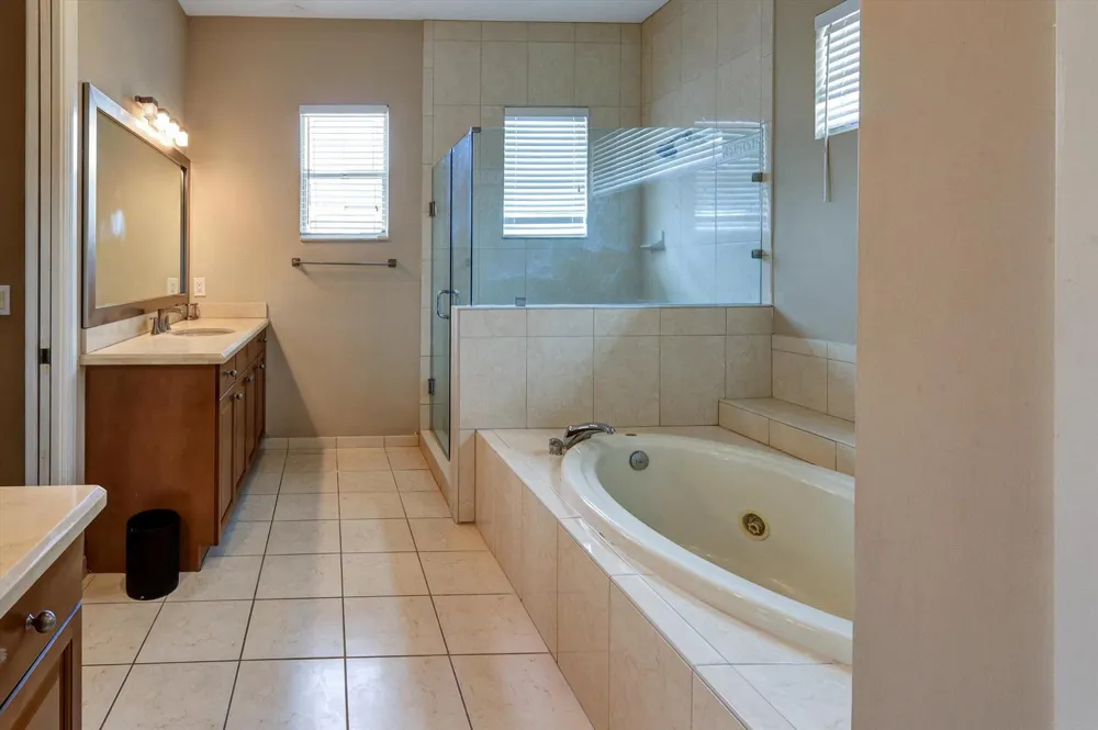 10640 NW 83RD COURT NW Parkland, FL 33076