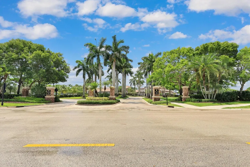 10640 NW 83RD COURT NW Parkland, FL 33076