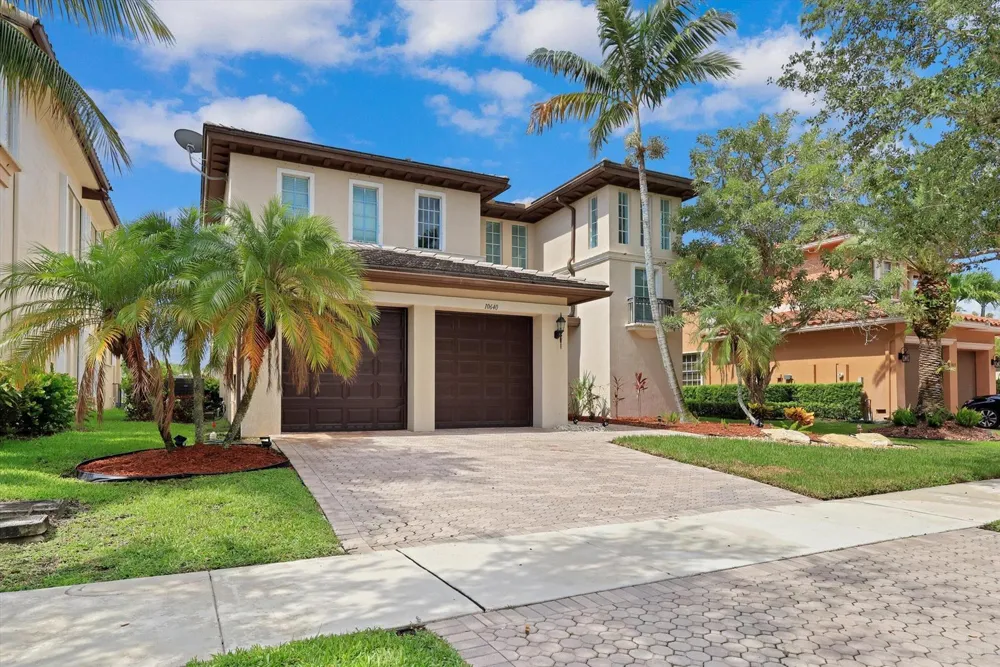 10640 NW 83RD COURT NW Parkland, FL 33076