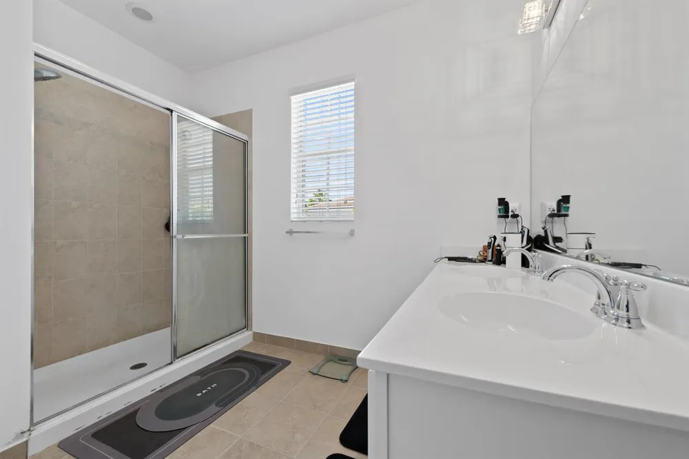 701 SW 1ST TERRACE Pompano Beach, FL 33060