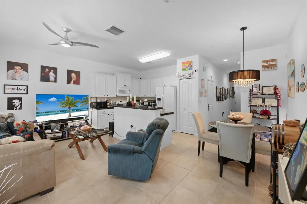 701 SW 1ST TERRACE Pompano Beach, FL 33060
