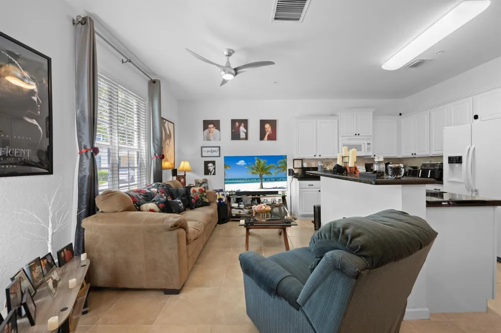 701 SW 1ST TERRACE Pompano Beach, FL 33060