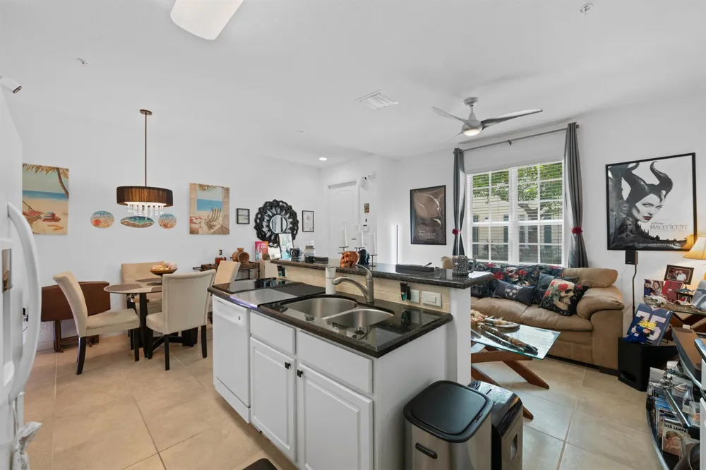 701 SW 1ST TERRACE Pompano Beach, FL 33060