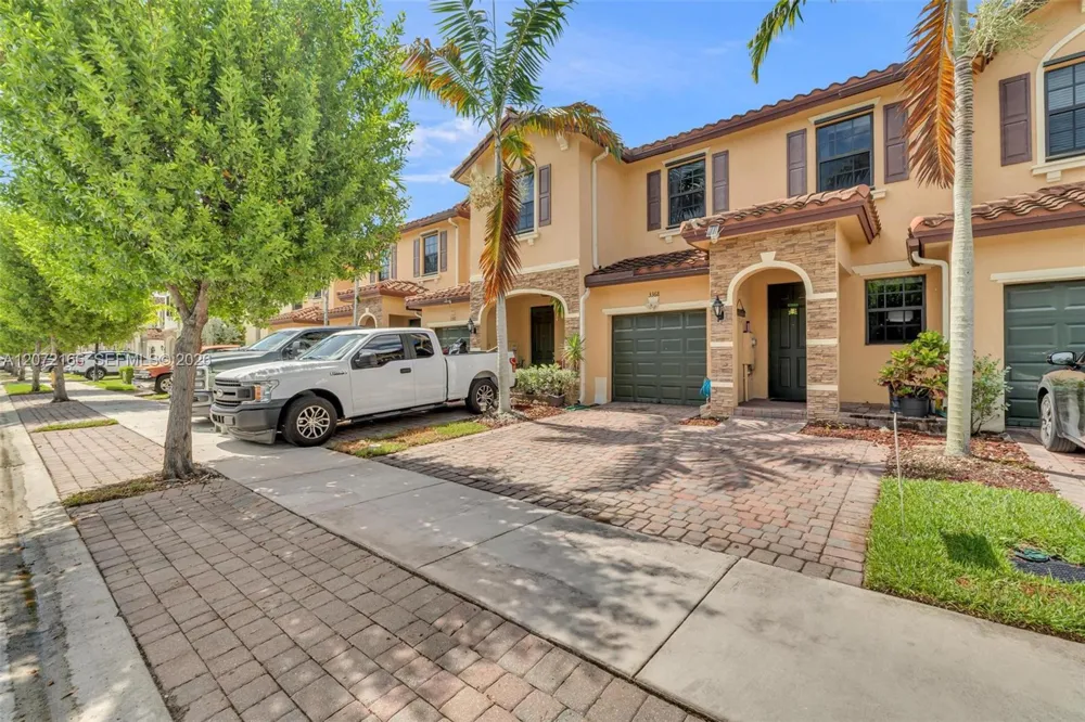 3368 SE 1st St #0 Homestead, FL 33033