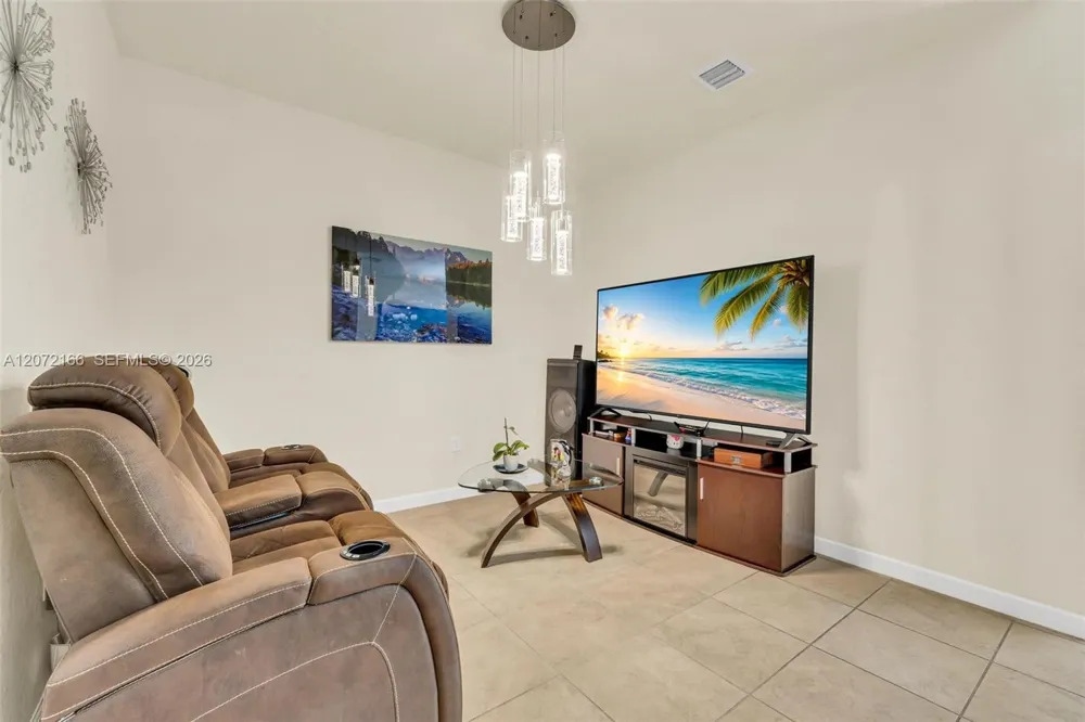 3368 SE 1st St #0 Homestead, FL 33033