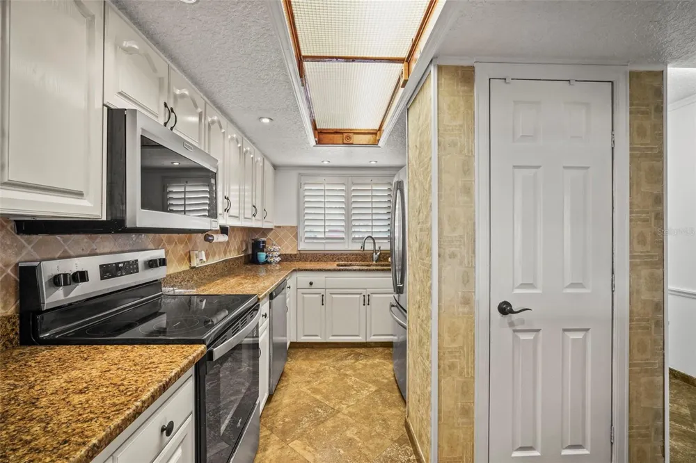 300 S SYKES CREEK PARKWAY #105 Merritt Island, FL 32952