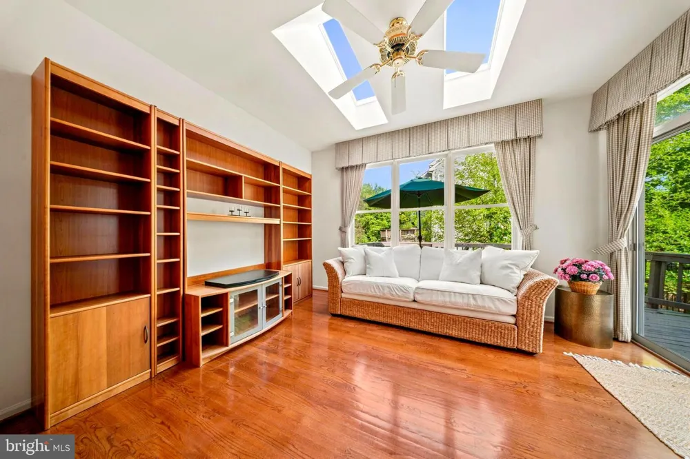 20303 BATTERY BEND PLACE Gaithersburg, MD 20886