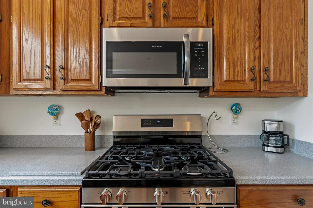 20303 BATTERY BEND PLACE Gaithersburg, MD 20886