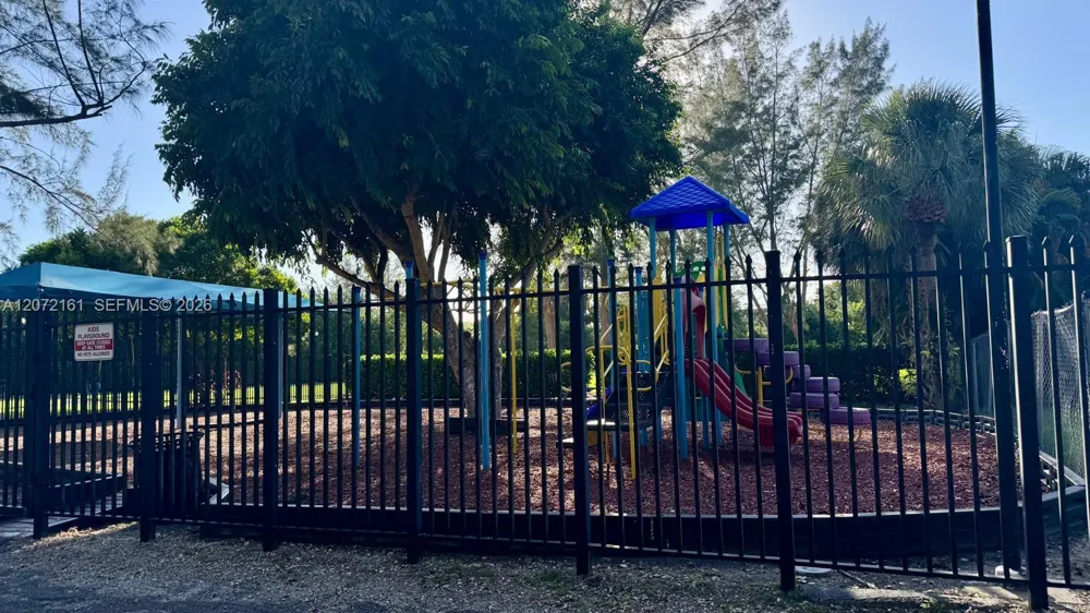 3390 Foxcroft Rd #C305 Miramar, FL 33025