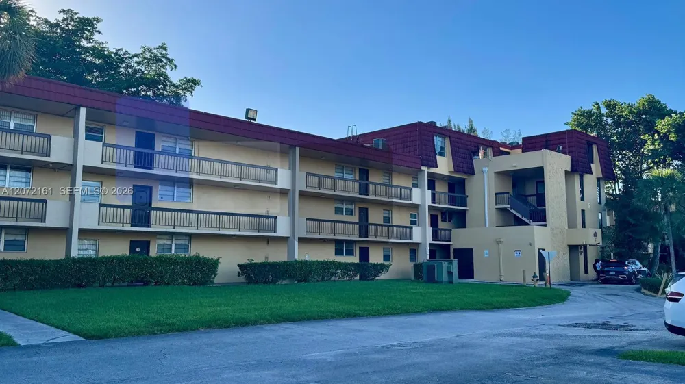 3390 Foxcroft Rd #C305 Miramar, FL 33025