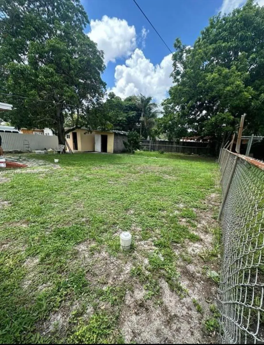 1245 NW 126th St North Miami, FL 33167