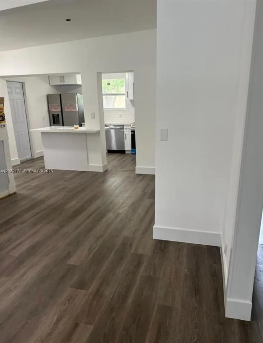 1245 NW 126th St North Miami, FL 33167
