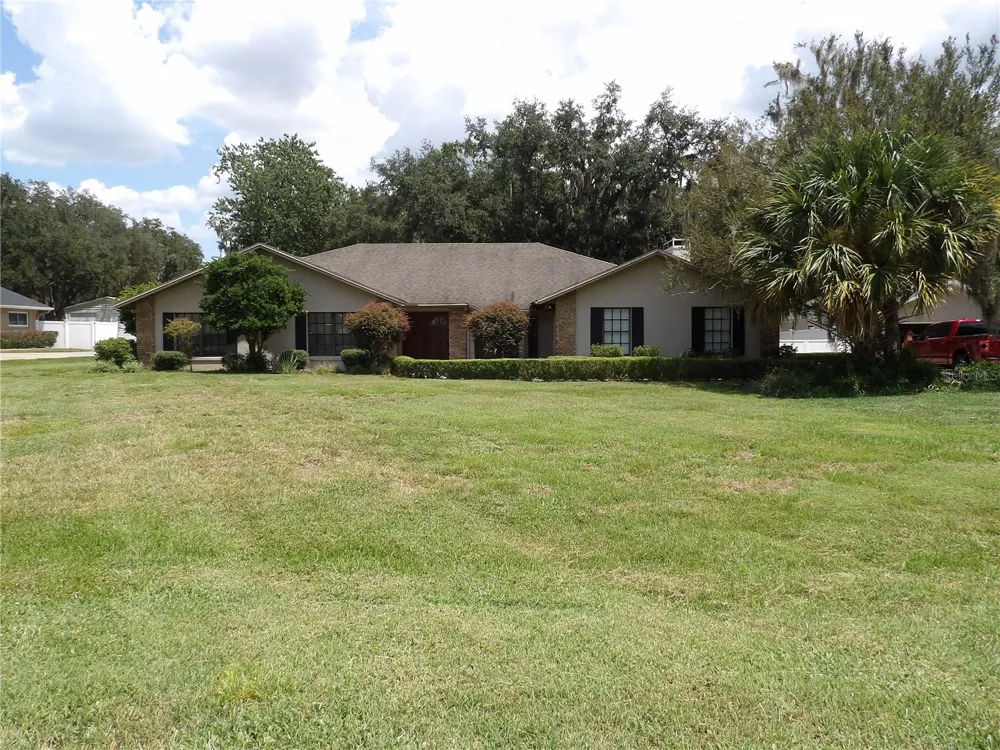 6282 FORESTWOOD DRIVE E Lakeland, FL 33811