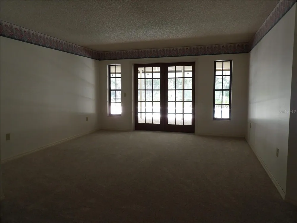 6282 FORESTWOOD DRIVE E Lakeland, FL 33811