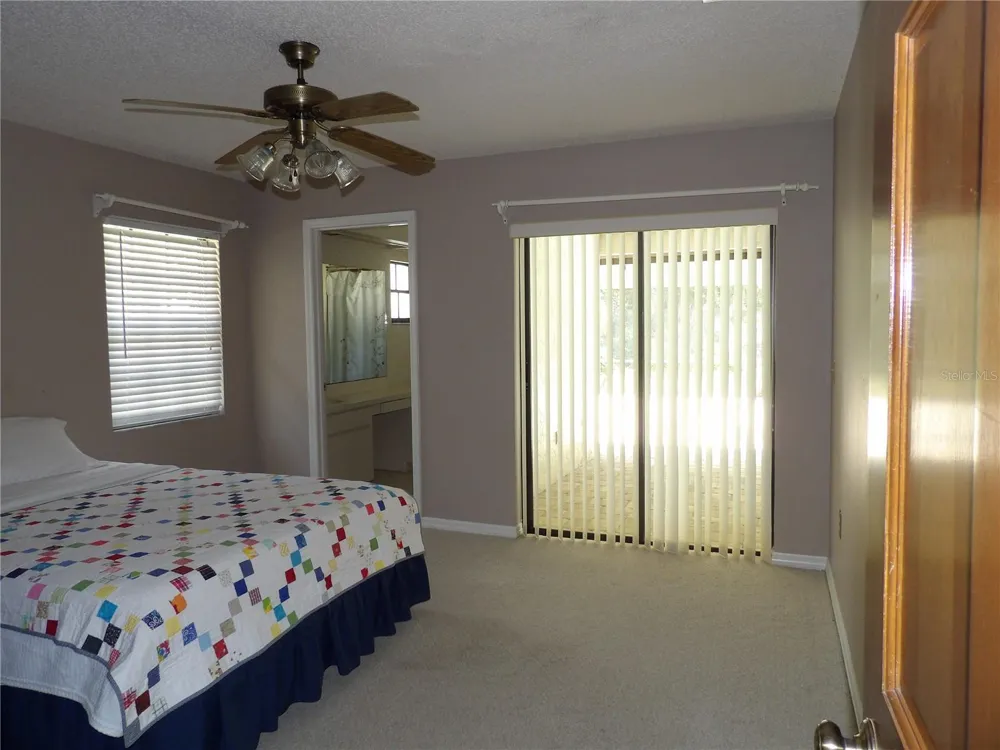 6282 FORESTWOOD DRIVE E Lakeland, FL 33811