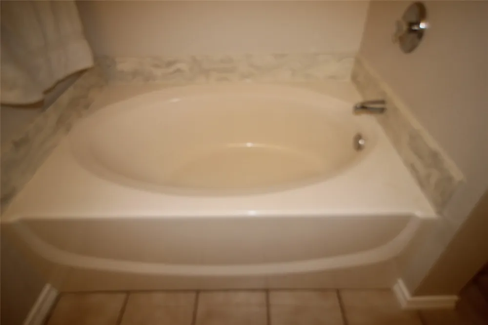 856 Mccully Street White Settlement, TX 76108