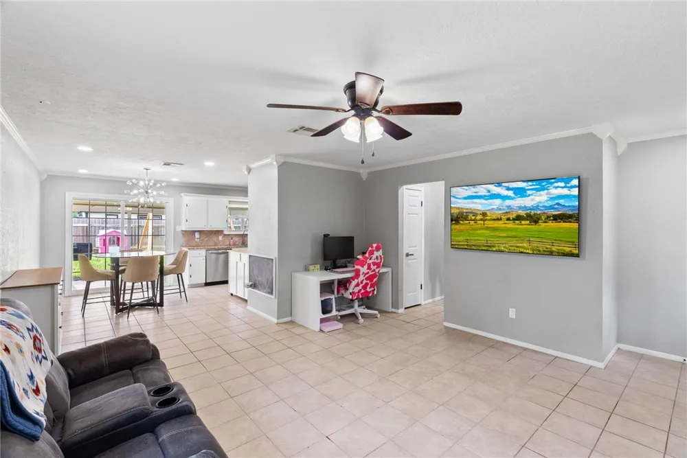 2329 Redwood Lane Ingleside, TX 78362