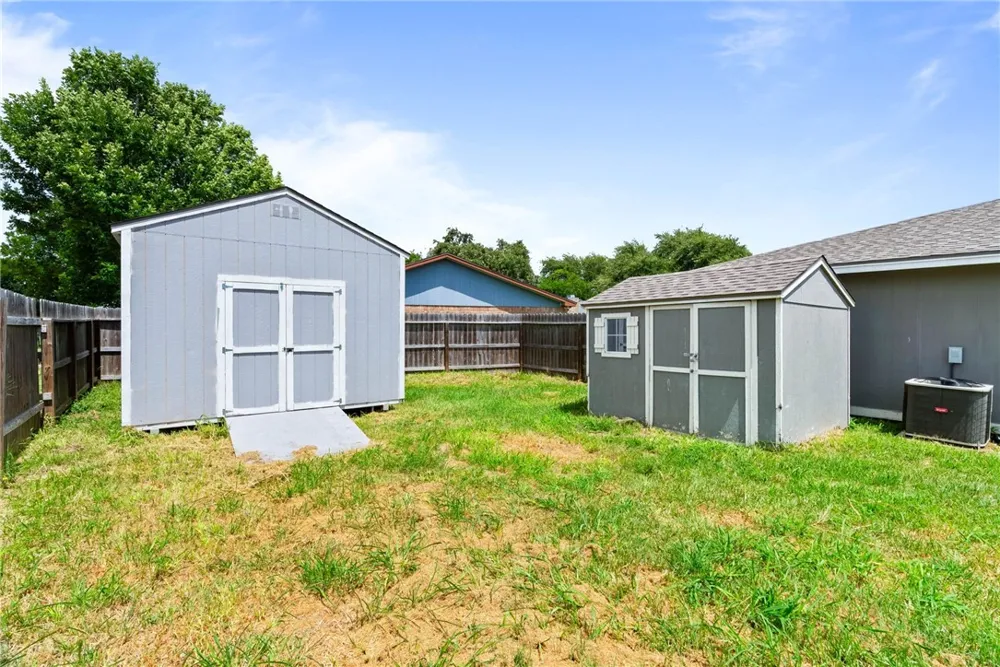 2329 Redwood Lane Ingleside, TX 78362
