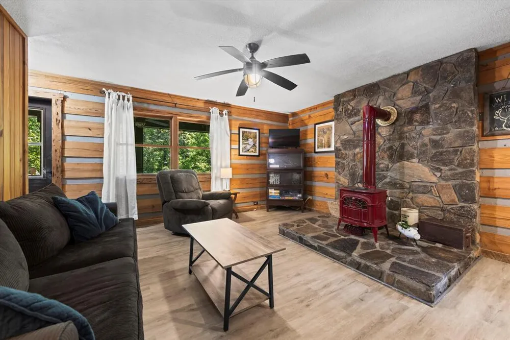 Buckner Branch Rd Bryson City, NC 28713