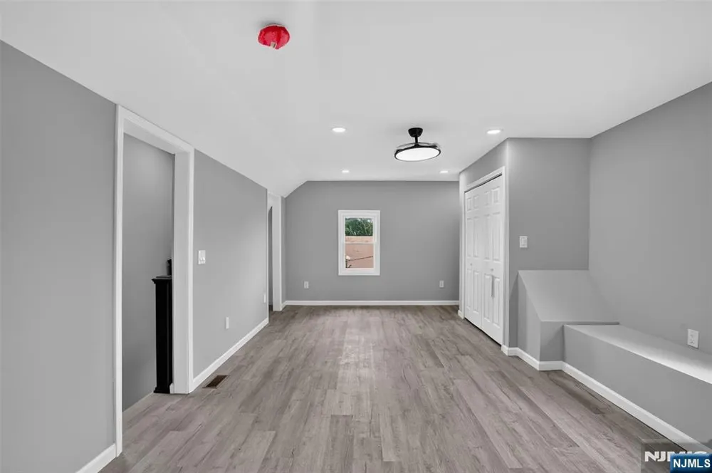 33 Race Street Bloomfield, NJ 07003