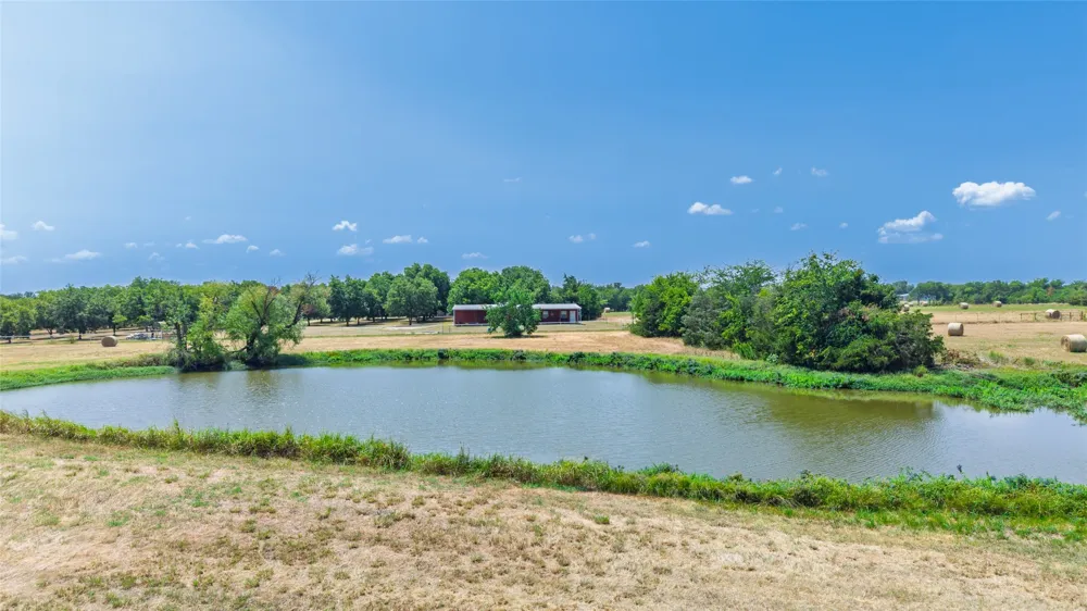 4886 White Rock Lone Oak, TX 75453