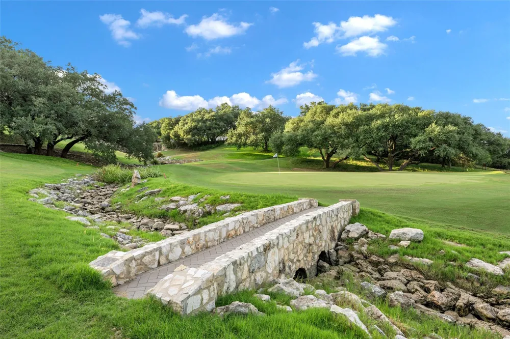 27017 Masters Parkway Spicewood, TX 78669
