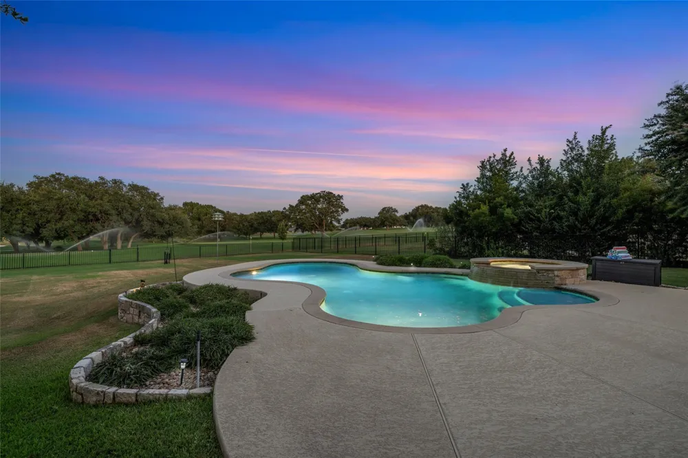 27017 Masters Parkway Spicewood, TX 78669