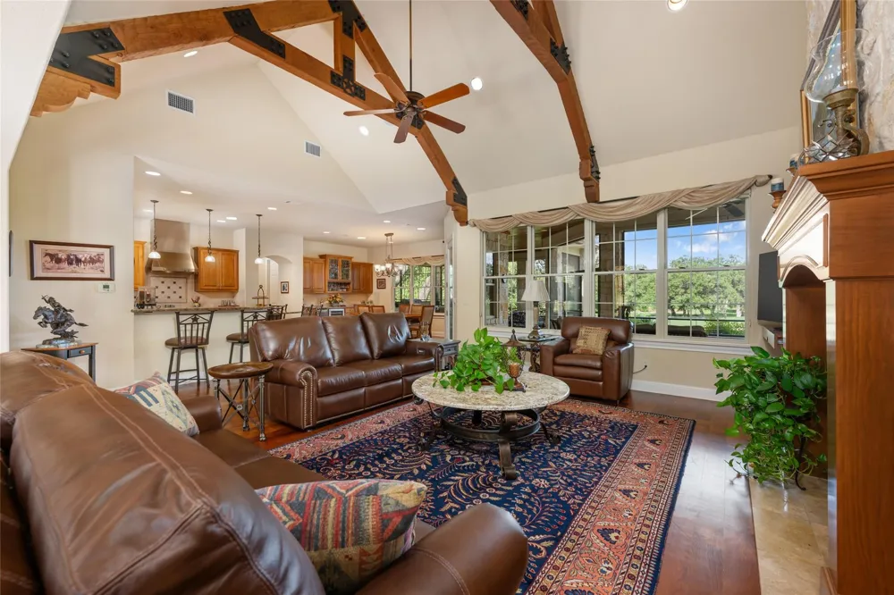 27017 Masters Parkway Spicewood, TX 78669