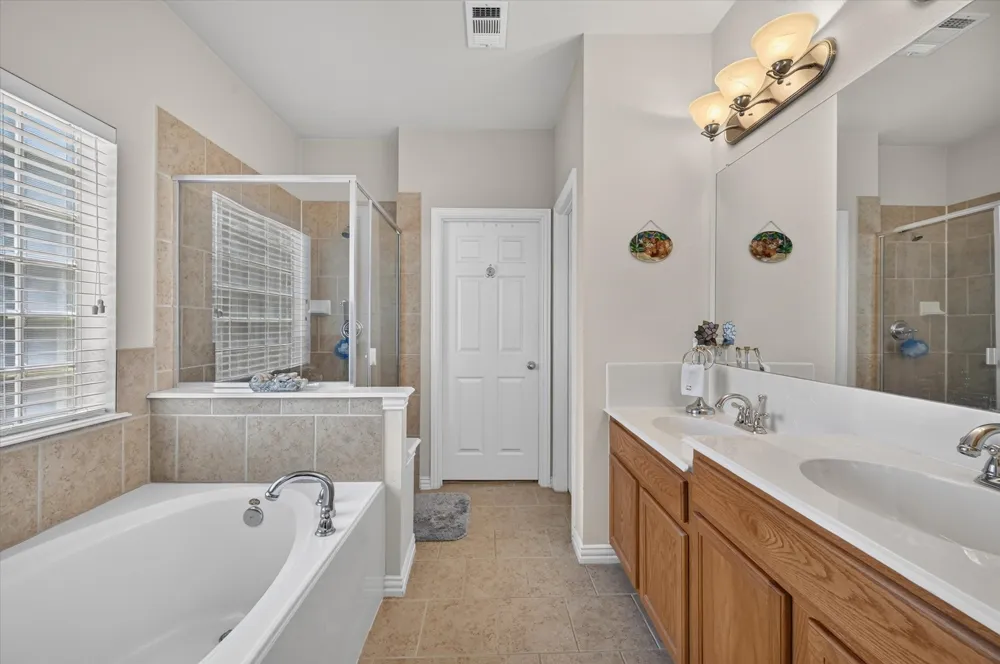 2808 Tangerine Lane Plano, TX 75074