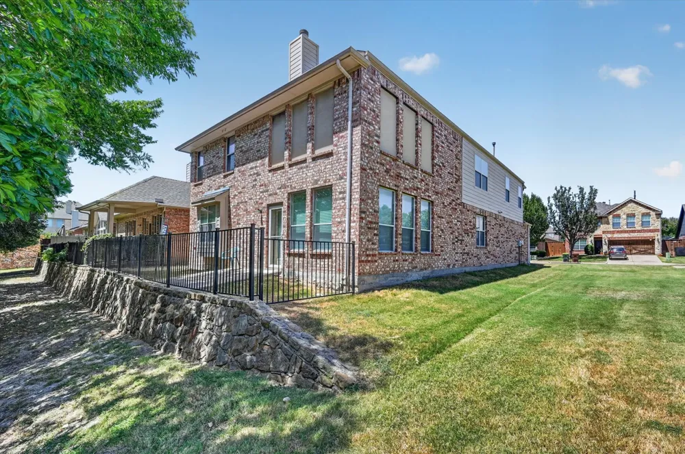 2808 Tangerine Lane Plano, TX 75074