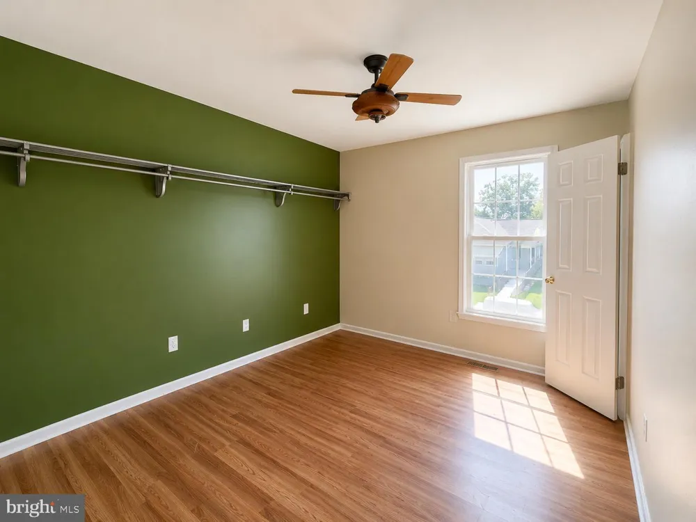 2017 CHESTNUT STREET Holmes, PA 19043