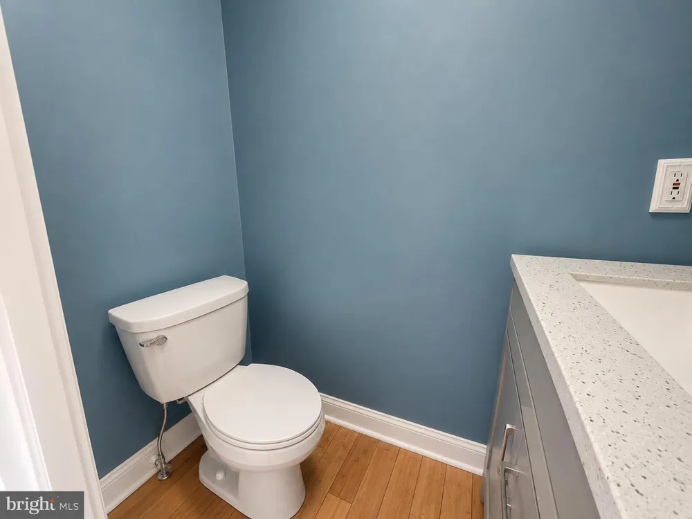 2017 CHESTNUT STREET Holmes, PA 19043