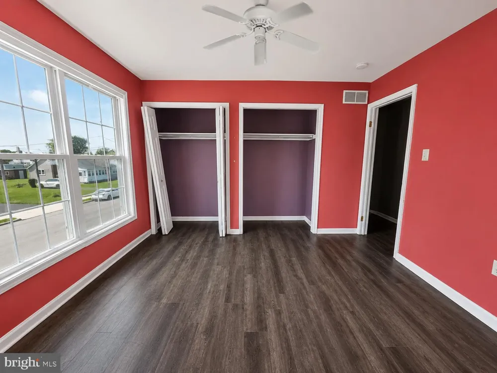 2017 CHESTNUT STREET Holmes, PA 19043