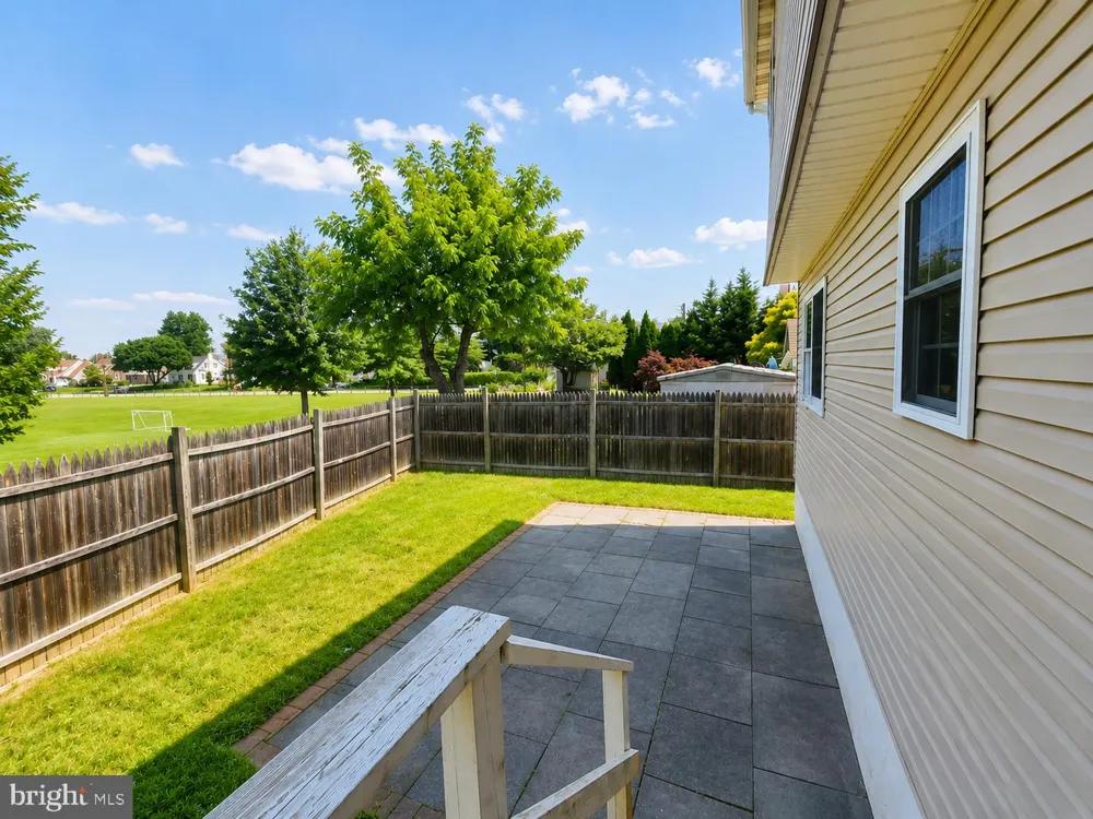 2017 CHESTNUT STREET Holmes, PA 19043