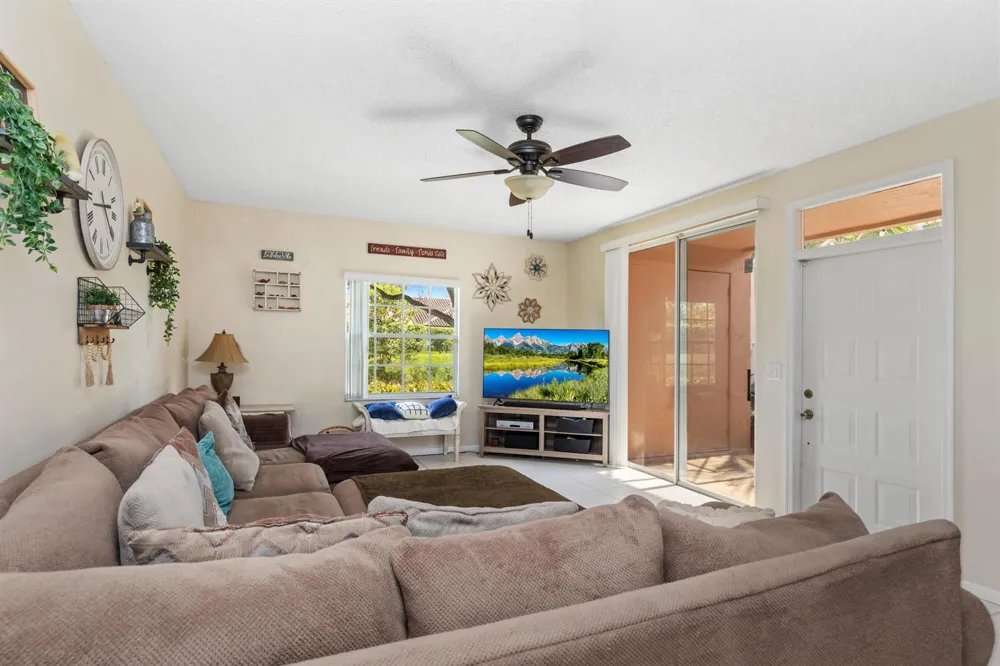 11912 ROYAL PALM BOULEVARD Coral Springs, FL 33065