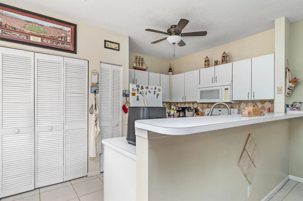 11912 ROYAL PALM BOULEVARD Coral Springs, FL 33065