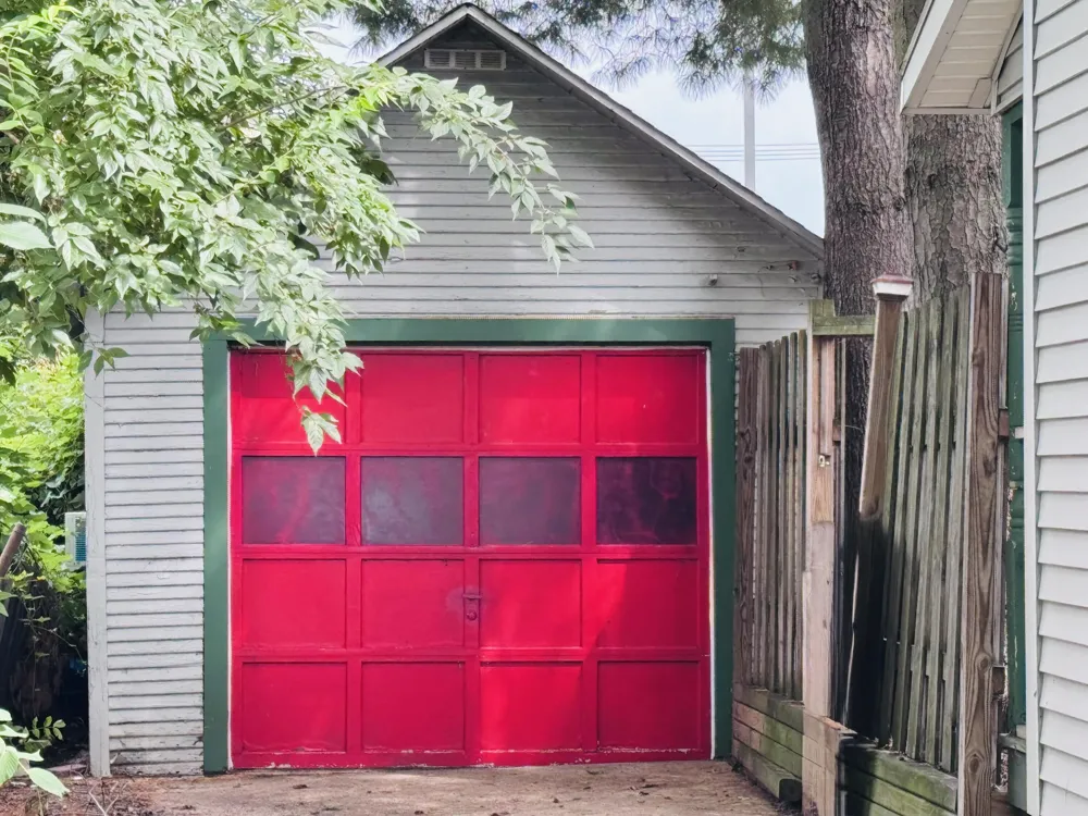 37 Lincoln Avenue Niles City, MI 49120
