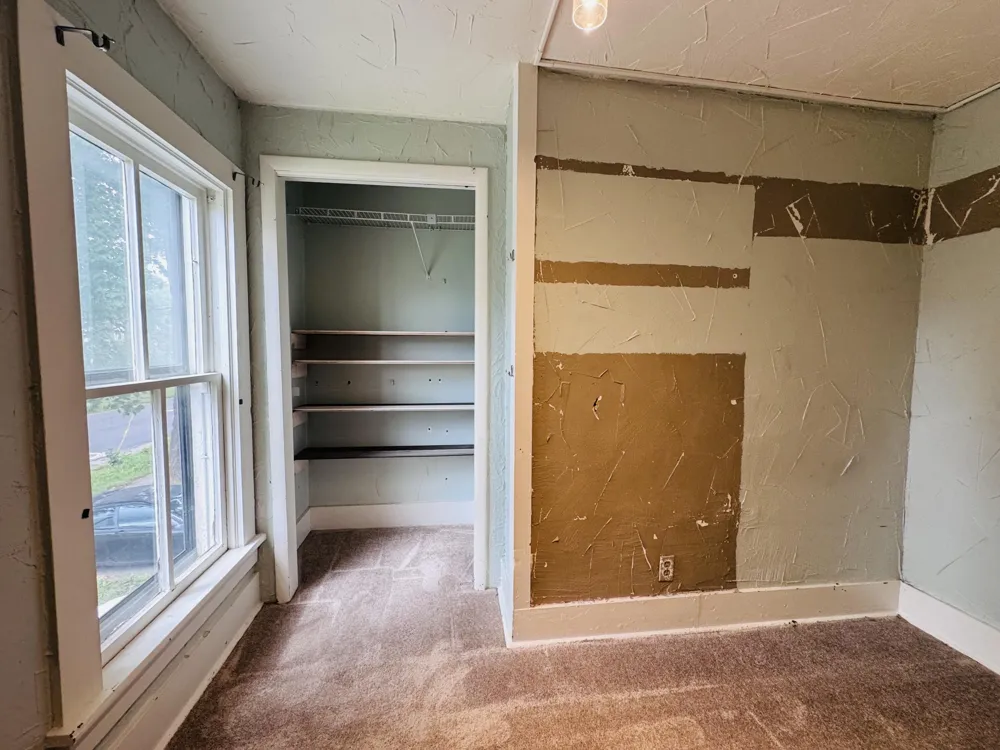 37 Lincoln Avenue Niles City, MI 49120