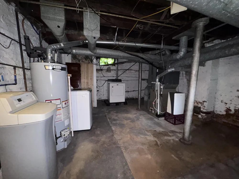 37 Lincoln Avenue Niles City, MI 49120