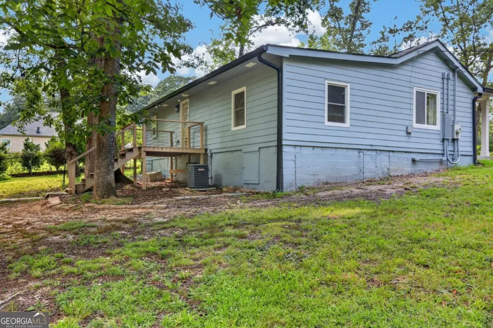 1374 Shangrila CIR Riverdale, GA 30296