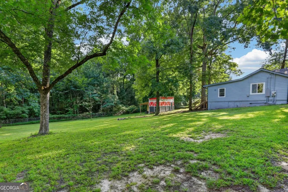 1374 Shangrila CIR Riverdale, GA 30296