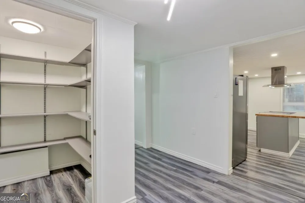 1374 Shangrila CIR Riverdale, GA 30296