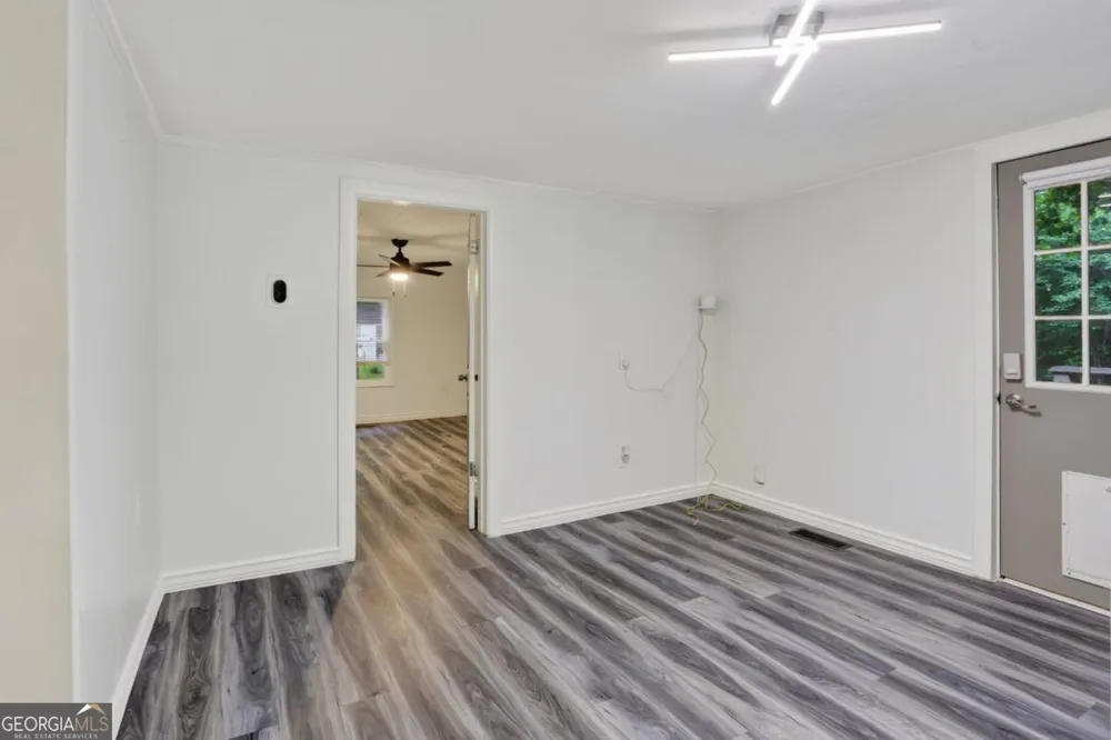 1374 Shangrila CIR Riverdale, GA 30296