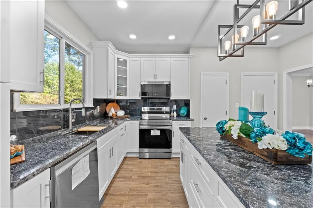 1099 Pine Valley Road Griffin, GA 30224