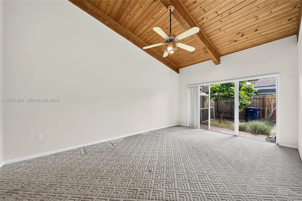 13504 SW 102nd Ln Miami, FL 33186