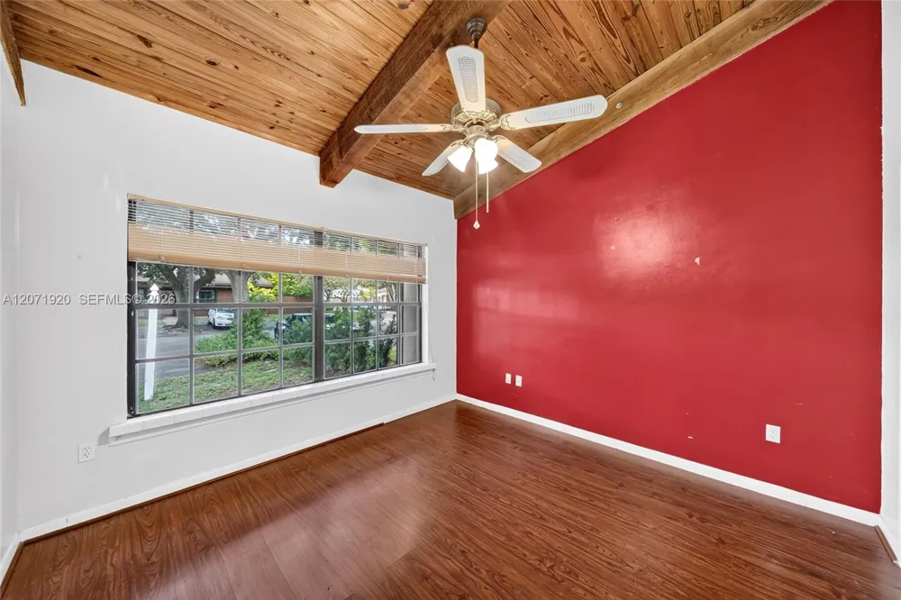 13504 SW 102nd Ln Miami, FL 33186