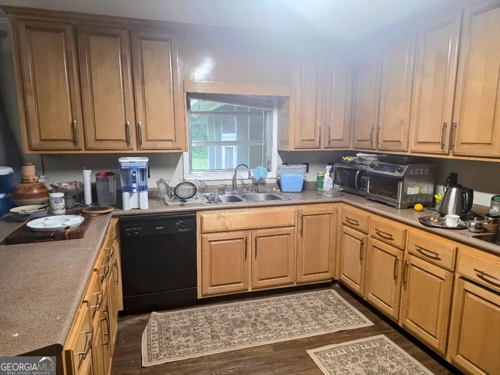270 South DR Hampton, GA 30228