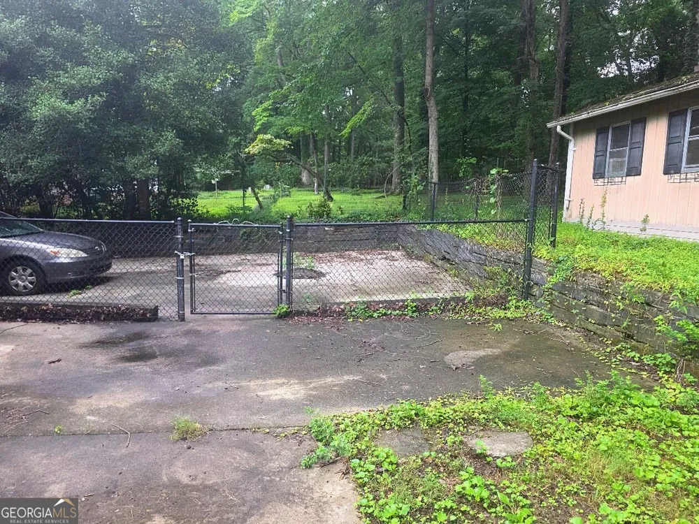 270 South DR Hampton, GA 30228